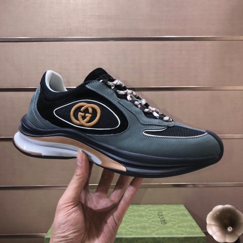 G*u*i casual shoes
